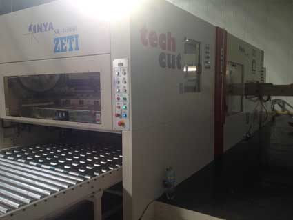 Vollautomatische Flachbettstanze