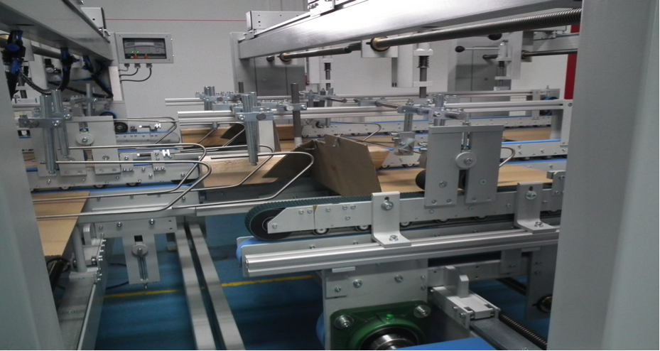 Faltschachtelklebemaschine MPG (Neumaschine) Faltschachtelklebemaschine MPG (Neumaschine)